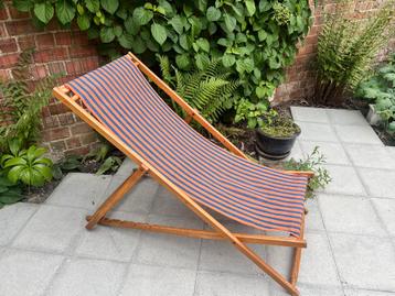 Inklapbare vintage tuinstoel / strandstoel / ligstoel beschikbaar voor biedingen