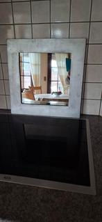 Te koop spiegel, Enlèvement