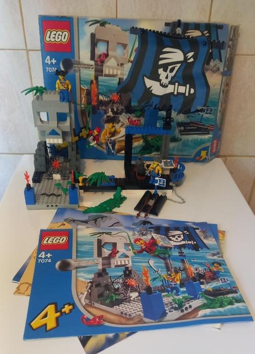 LEGO 7074 zeldzaam eiland met piratenskelet, Kinderen en Baby's, Speelgoed | Duplo en Lego, Zo goed als nieuw, Lego, Complete set