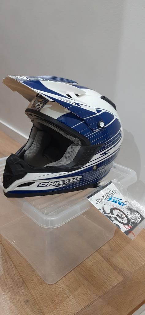 Casque cross Oneal – Taille L adulte – Neuf jamais porté, Motoren, Kleding | Motorhelmen, Heren, Offroadhelm, L, Overige merken