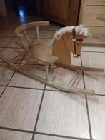 CHEVAL A BASCULE EN BOIS, Enlèvement, Utilisé