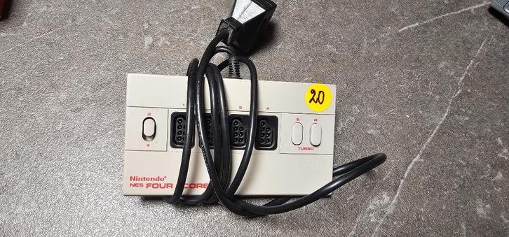 Nes four score, Consoles de jeu & Jeux vidéo, Jeux | Nintendo NES, Utilisé, Enlèvement ou Envoi