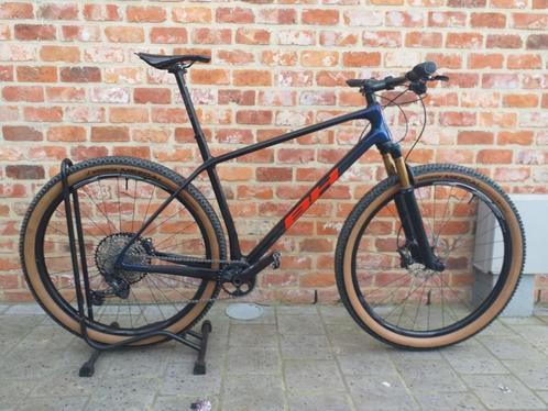 MOUNTAINBIKE BH, Fietsen en Brommers, Fietsen | Heren | Sportfietsen en Toerfietsen, Zo goed als nieuw, Overige merken, 10 tot 15 versnellingen