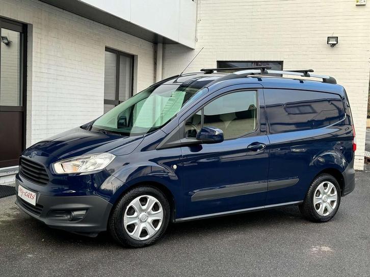 Ford Transit Courier 1.0 Ecoboost UTILITAIRE, Autos, Camionnettes & Utilitaires, Entreprise, Achat, ABS, Airbags, Air conditionné