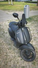 Vespa sprint notte a klasse, Ophalen