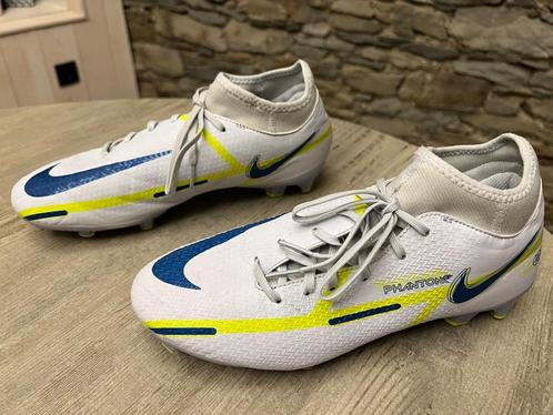 Chaussures Nike Phantom GT2 Academy Dynamic - pointure 40, Vêtements | Hommes, Chaussures, Comme neuf, Chaussures de sport, Blanc