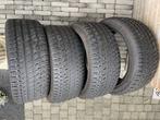 Kumho winterbanden 245 45 18, Auto-onderdelen, Banden en Velgen, Ophalen, 18 inch, Winterbanden, Band(en)