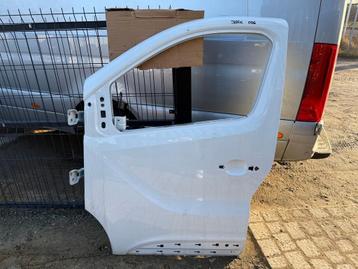 Trafic III IV Vivaro B Talento Primastar voordeur links beschikbaar voor biedingen