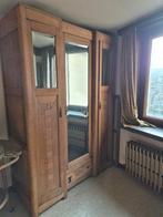 3 kasten: linnenkast, commode, nachtkastje., Antiek en Kunst, Ophalen