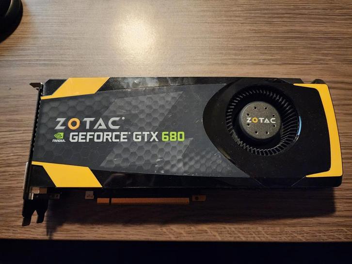 Graphics card Zotac Geforce GTX 680, Computers en Software, Videokaarten, Gebruikt, Nvidia, GDDR5, Ophalen of Verzenden