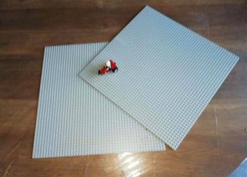Lego 2x xl bouwplaten  beschikbaar voor biedingen