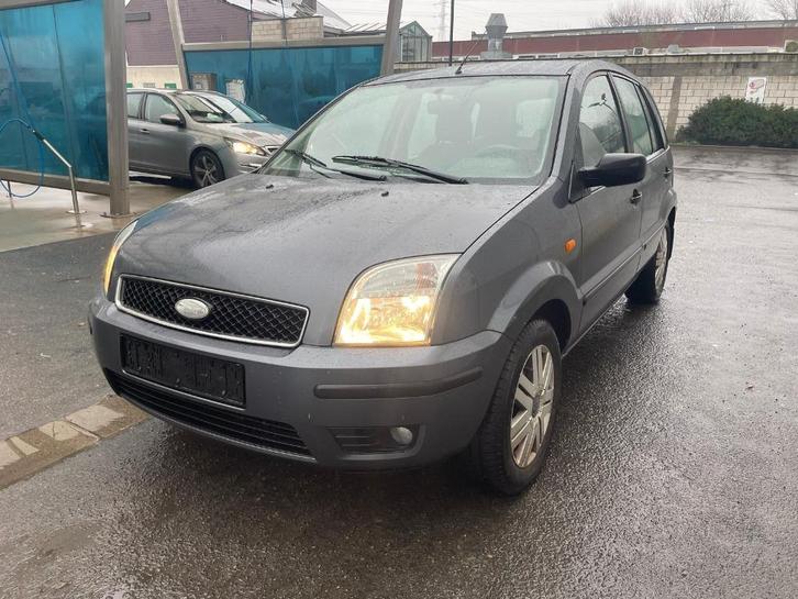 Ford Fusion 1.6 benzine 2003 109019 km Airco gekeurd vvkp!, Auto's, Ford, Bedrijf, Te koop, Fusion, Airconditioning, Centrale vergrendeling