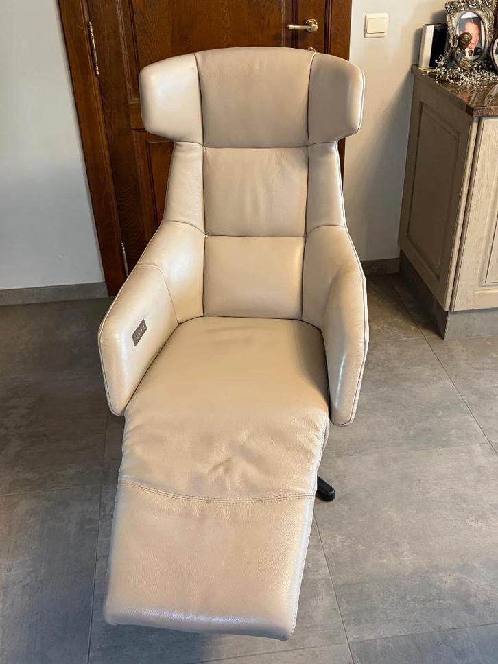Relaxzetel leder, Huis en Inrichting, Zetels | Zetels, Zo goed als nieuw, Eenpersoons, Hout, Leer, Metaal, Ophalen