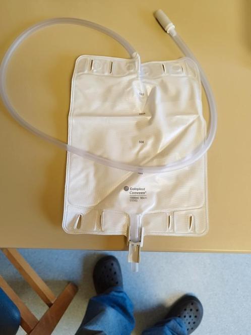 Coloplast conven urinezak 2x1,5 liter, Diversen, Verpleegmiddelen, Nieuw, Ophalen of Verzenden