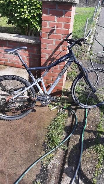 vélo vtt beschikbaar voor biedingen