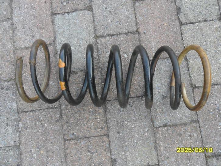 Ressort arrière MERCEDES G 460, 461, 463, Auto-onderdelen, Ophanging en Onderstel, Mercedes-Benz, Ophalen of Verzenden