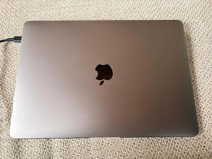 MacBook Air, Computers en Software, Apple Macbooks, Zo goed als nieuw, MacBook, 11 inch, Qwerty, Ophalen of Verzenden