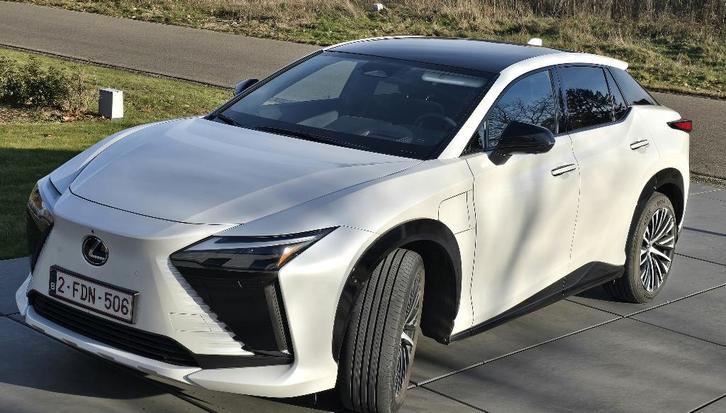 LEXUS RZ 450e Privilege Line HUD Pano Trekhaak AWD, Auto's, Lexus, Particulier, RZ, 360° camera, 4x4, ABS, Achteruitrijcamera