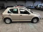 SKODA FABIA PORTIER RECHTS ACHTER Q2 F8F, Gebruikt, Deur, Achter, Ophalen of Verzenden