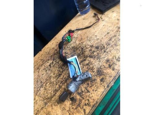 Kontaktslot + Sleutel van een Peugeot 307, Auto-onderdelen, Overige Auto-onderdelen, Peugeot, Gebruikt, 3 maanden garantie, Ophalen of Verzenden