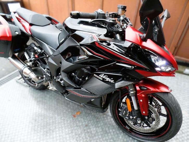 Ninja Z1000SX 2023 7451km 142pk 61€ bar 1,2,3 jaar jhb, Motoren, Motoren | Kawasaki, Bedrijf, Overig, meer dan 35 kW, 4 cilinders