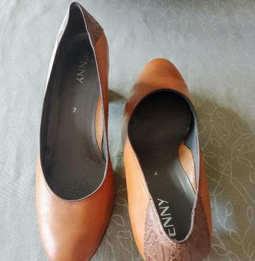 Lederen pumps maat 41 (7), Jenny, cognac kleur, nieuw beschikbaar voor biedingen