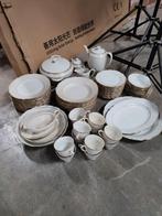 69-delig servies Cmielow, Ophalen