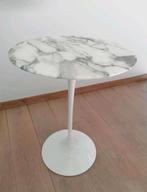 Table d'appoint Knoll Saarinen en forme de tulipe, Enlèvement ou Envoi, Neuf
