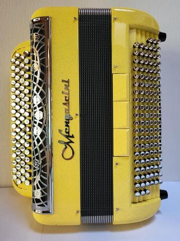 Accordéon Mengascini modèle F6, Musique & Instruments, Accordéons, Avec bretelles, Comme neuf, Enlèvement, 120 basses