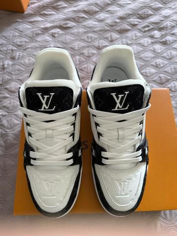 Lv Trainer, Neuf, Louis Vuitton, Baskets, Noir