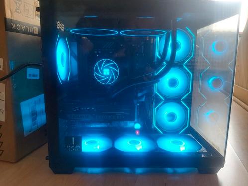 Nieuwe aquariumgamer pc 4k Ryzen 7 7700x en rtx 5070!!, Computers en Software, Desktop Pc's, Nieuw, 4 Ghz of meer, SSD, 32 GB
