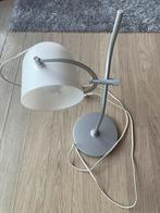Tafellamp Ikea Svirvel, Kunststof, Ophalen of Verzenden, Zo goed als nieuw, 50 tot 75 cm