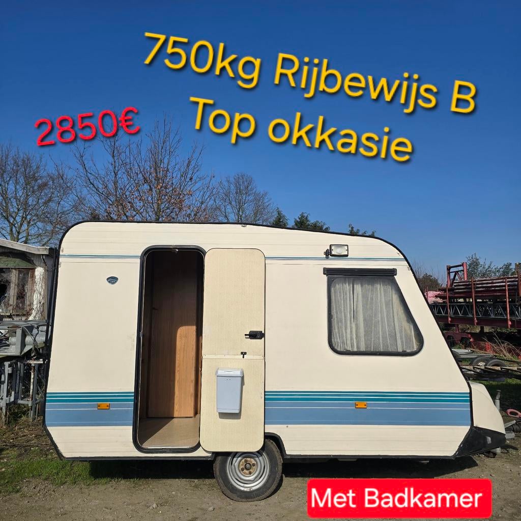 Caravane Adria 750kg Permis de conduire B Salle de bain, toi, Caravanes & Camping, Enlèvement