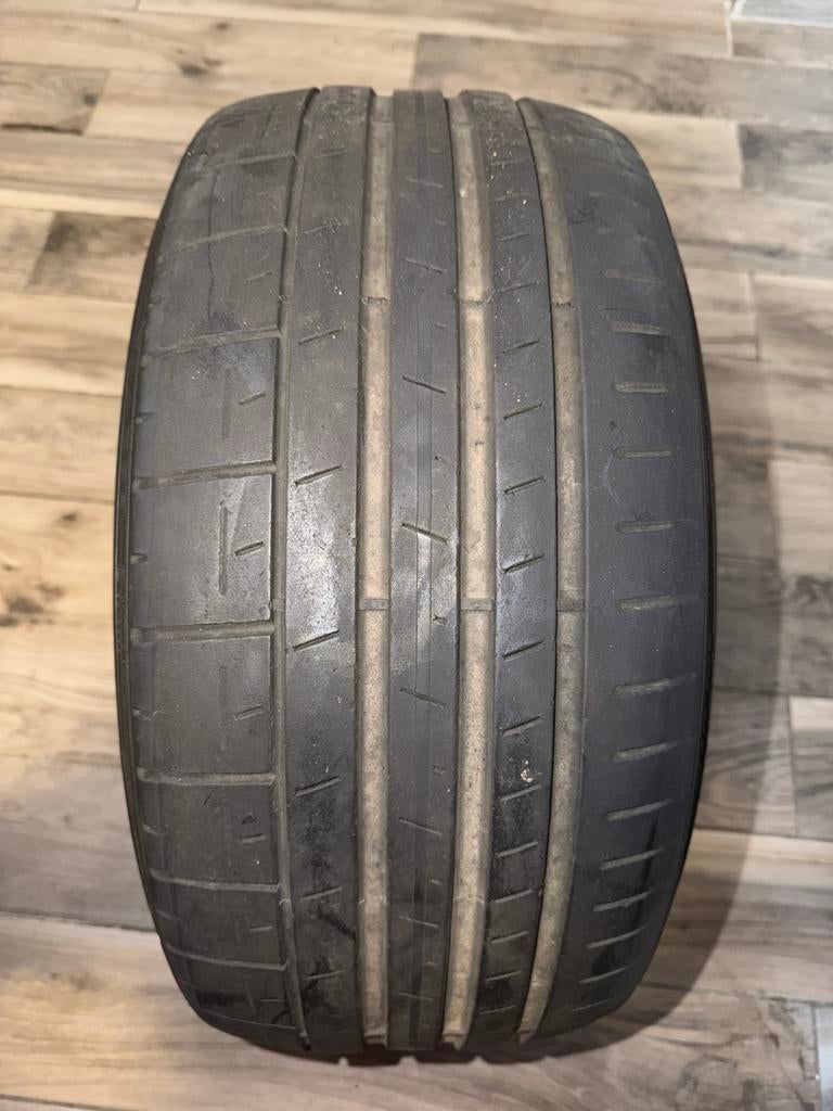 Pneu Audi RS3 19 pouces 19 pouces, Autos : Pièces & Accessoires, Pneus & Jantes, Enlèvement, 19 pouces