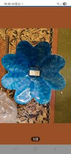 Bol en verre en parfait état, disparu pour cause de décès, Enlèvement, Verre, Balance