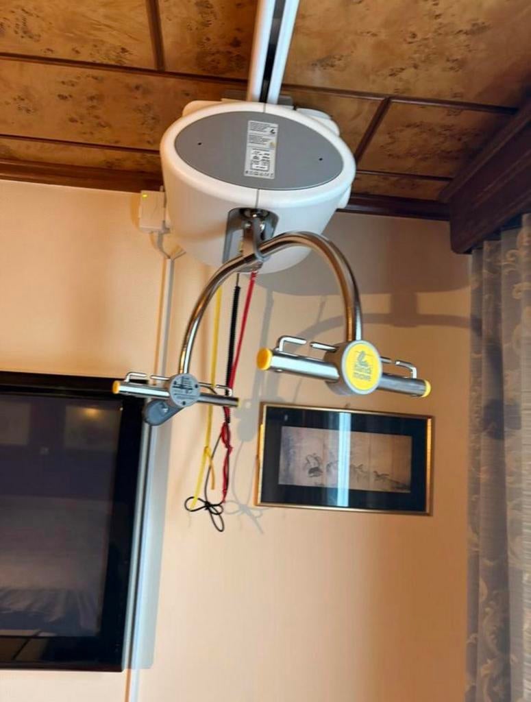 Tillift te koop, Diversen, Verpleegmiddelen, Ophalen, Gebruikt