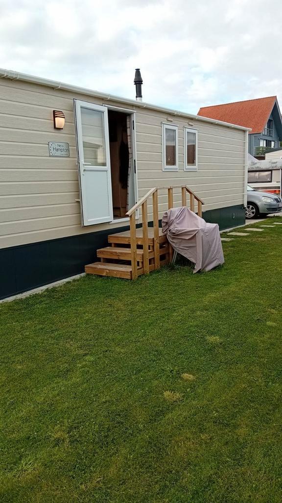 Ruime Stacaravan te Heist– Perfecte staat –Jaar rond camping, Caravans en Kamperen, Stacaravans, Ophalen