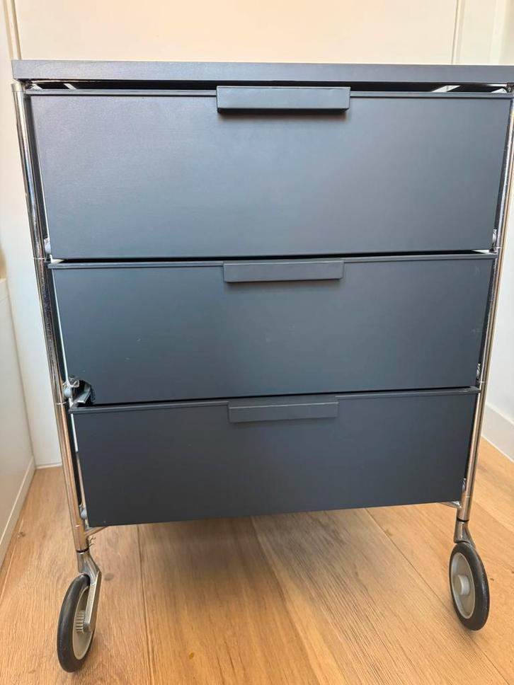 Kartell Mobil bureaukast, Maison & Meubles, Armoires | Commodes, Utilisé, Moins de 100 cm, Moins de 50 cm, 25 à 50 cm, Synthétique