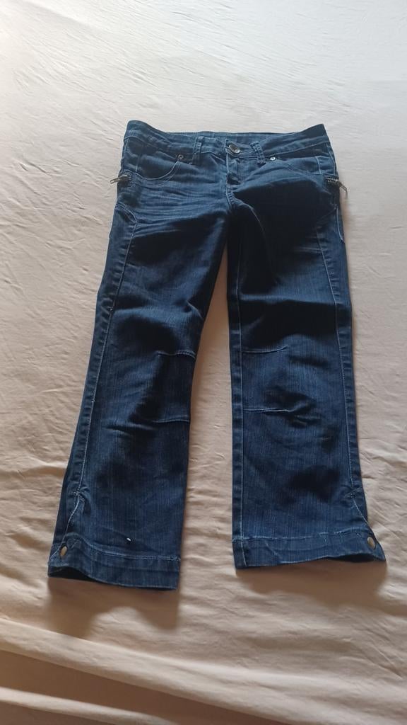 Capribroek, Kinderen en Baby's, Kinderkleding | Maat 146, Meisje, Zo goed als nieuw, BIZZY., Ophalen