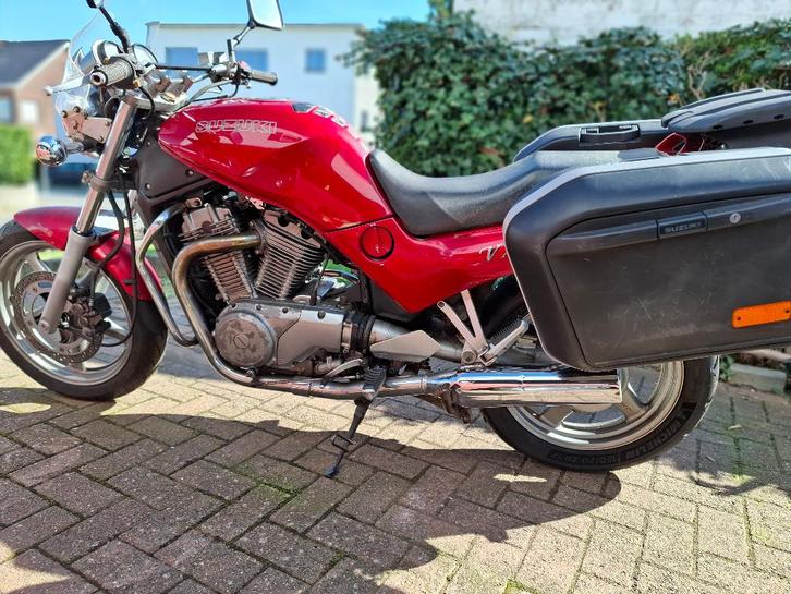 2 Suzuki VX 800, Motos, Motos | Suzuki, Particulier, Naked bike, 12 à 35 kW, 2 cylindres, Transmission par cardan, Enlèvement