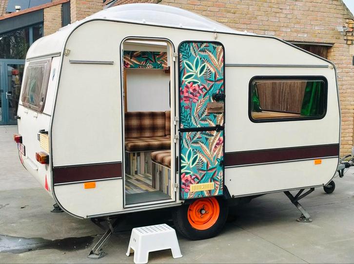 Caravan Otten 750 kg, Caravanes & Camping, Caravanes, Particulier, jusqu'à 2, 500 - 750 kg, Siège de train, Lit dans la longueur