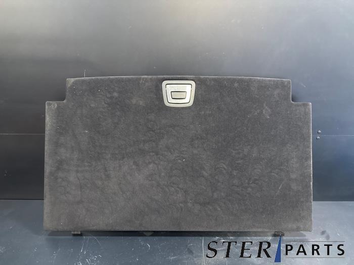 Coffre tapis d'un Mercedes C-Klasse, Autos : Pièces & Accessoires, 3 mois de garantie, Utilisé, -, -