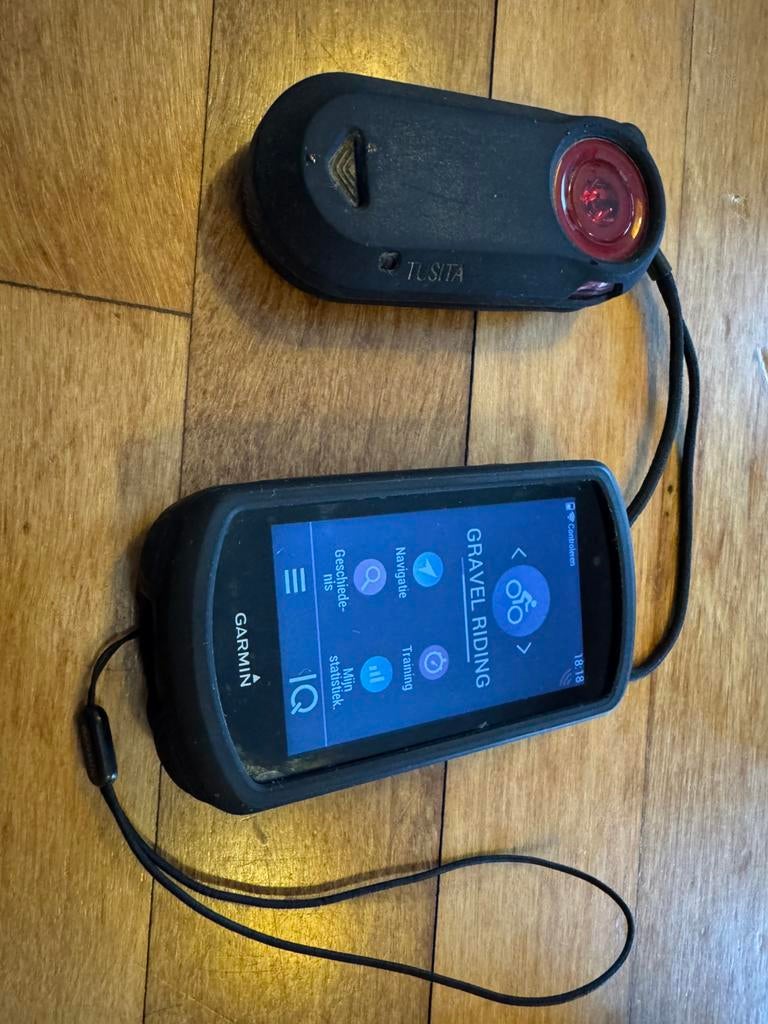 Garmin edge 1030 bundle en varia rtl515 radar, Fietsen en Brommers, Ophalen, GPS, Zo goed als nieuw