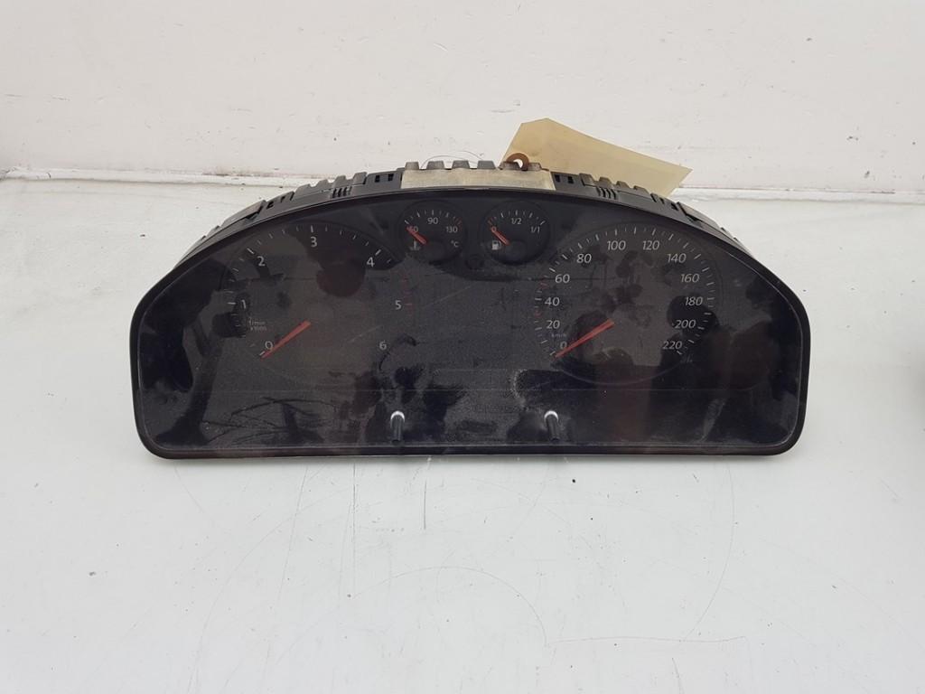 INSTRUMENTS DE BORD Volkswagen Transporter T5, Utilisé, Volkswagen