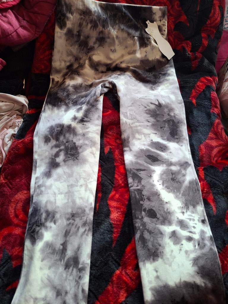 Liège Belgique, Vêtements | Femmes, Leggings, Collants & Bodies, Enlèvement ou Envoi