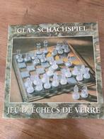 Schaakbord van glas - matte en doorschijnende pionnen, Hobby en Vrije tijd, Gezelschapsspellen | Bordspellen, Ophalen