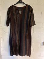 Bruin zwart en goud kleedje met korte mouw, Terre Bleue, 40, Kleding | Dames, Maat 38/40 (M), Bruin, Terre Bleue, Ophalen of Verzenden