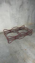 Ijzeren Wijnrek om 2 wijnvaten te stapelen (vanaf 60€), Antiek en Kunst, Ophalen