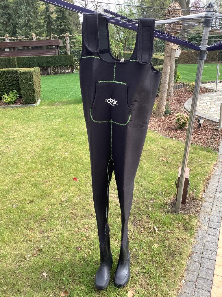 Dam Toxic Waadpak met laarzen maat 42/43, Ophalen, Zo goed als nieuw, Kleding