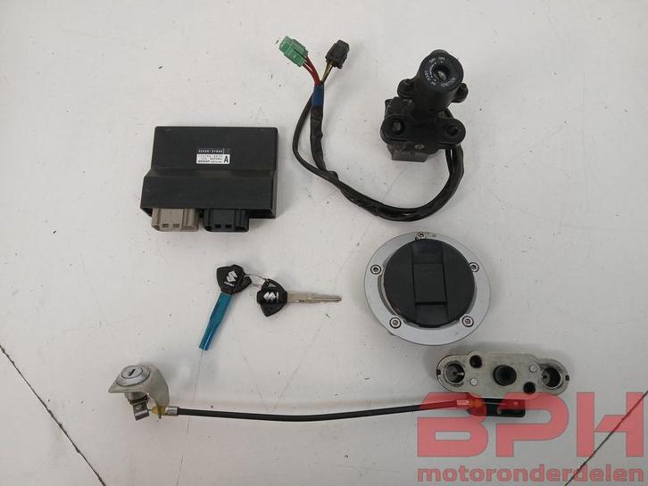 Slotenset + ECU Suzuki GSX-R 600 K8 K9 L0 2008 t/m 2010 cont, Motos, Pièces | Suzuki, Enlèvement ou Envoi